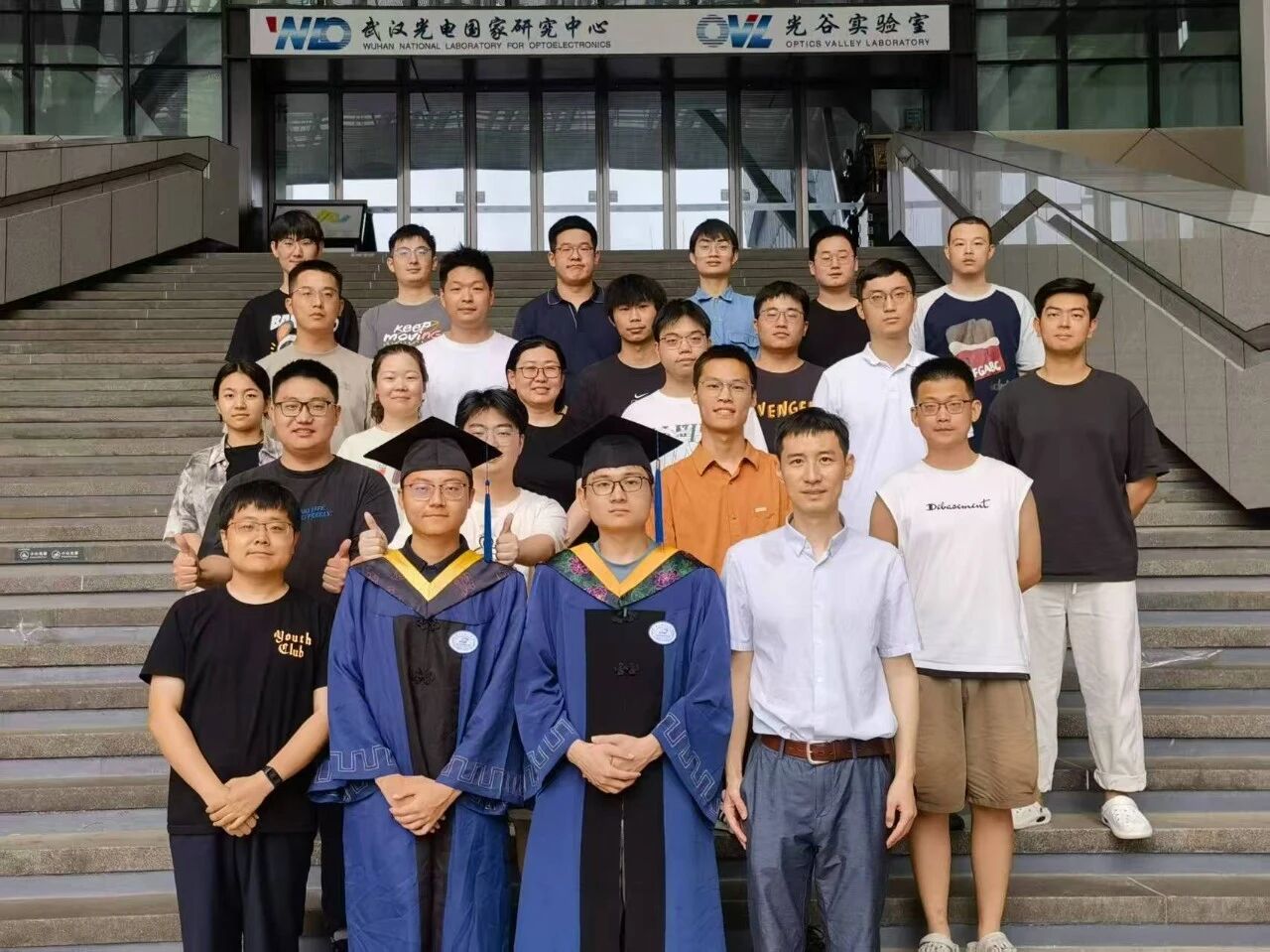 华中科技大学熊伟和高辉研究团队】飞秒激光直写赋能仿生制造，迈向下一代智能器件